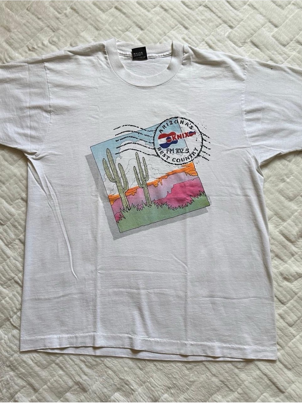 Vintage Desert Graphic Tee with KNIX Radio Logo - White XL - Picture 2 of 6